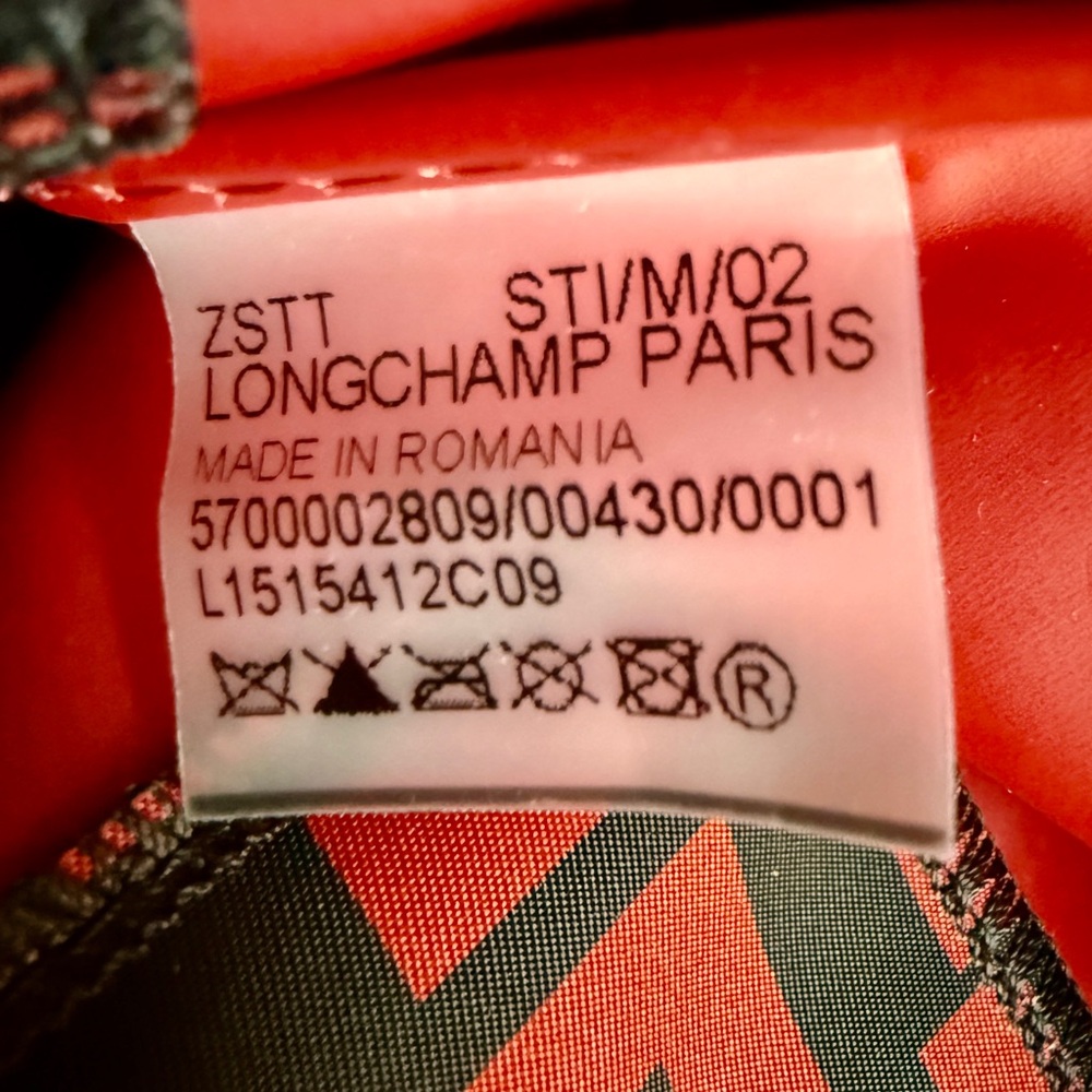Longchamp Le Pliage Print Red & Black Logo Tote - Picture 16 of 16